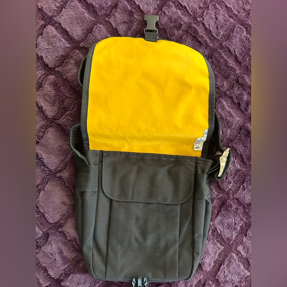 Bailey Works Forest Green unisex Pouch crossbody Messenger Bag.  USA made - Picture 6 of 16